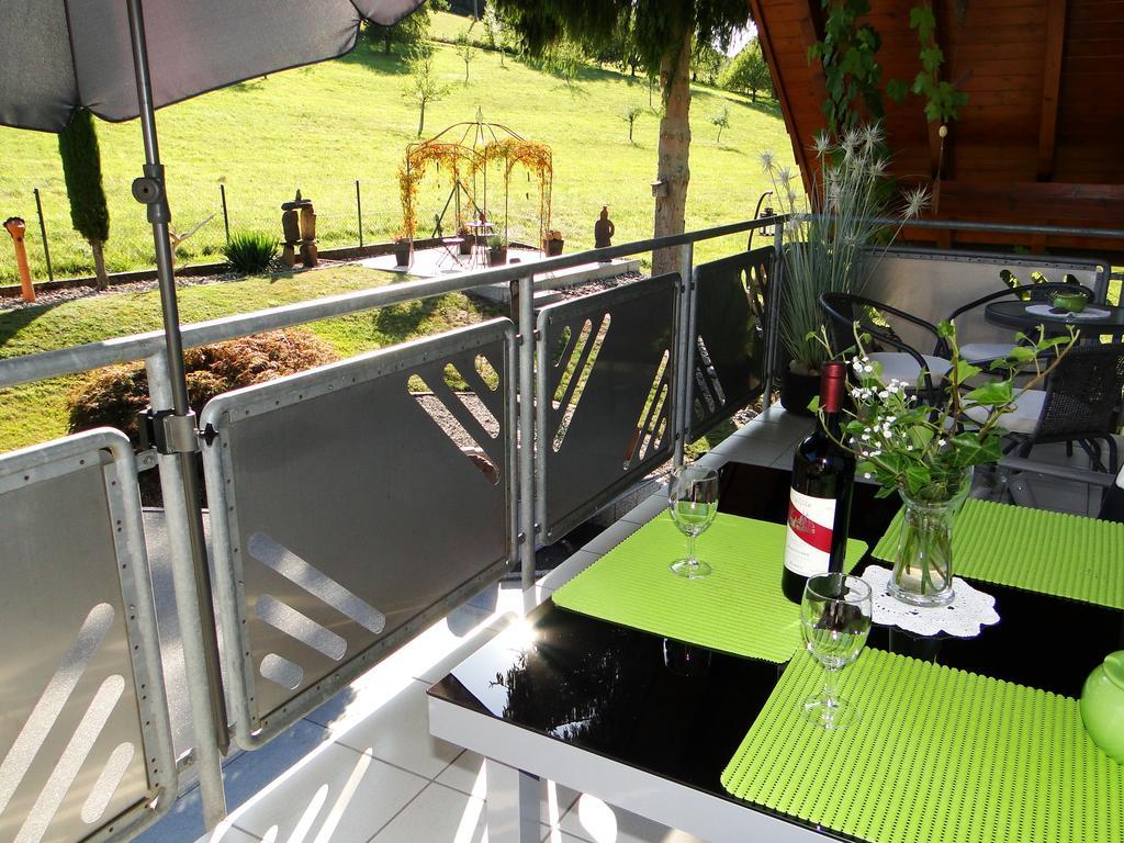 Ferienwohnung Hotte'S Huette Ettenheim Pokoj fotografie